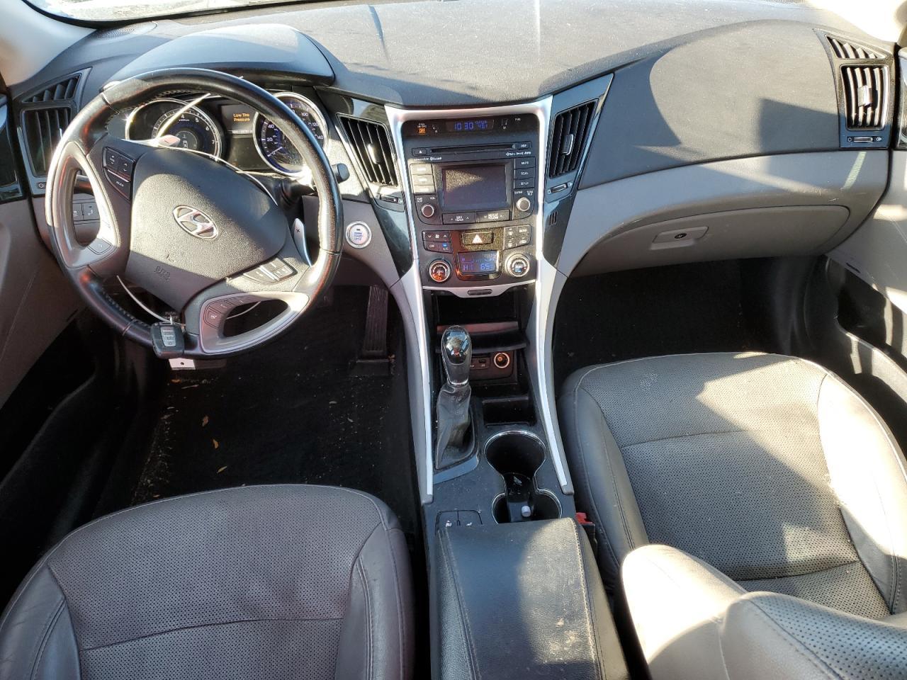 2014 HYUNDAI SONATA