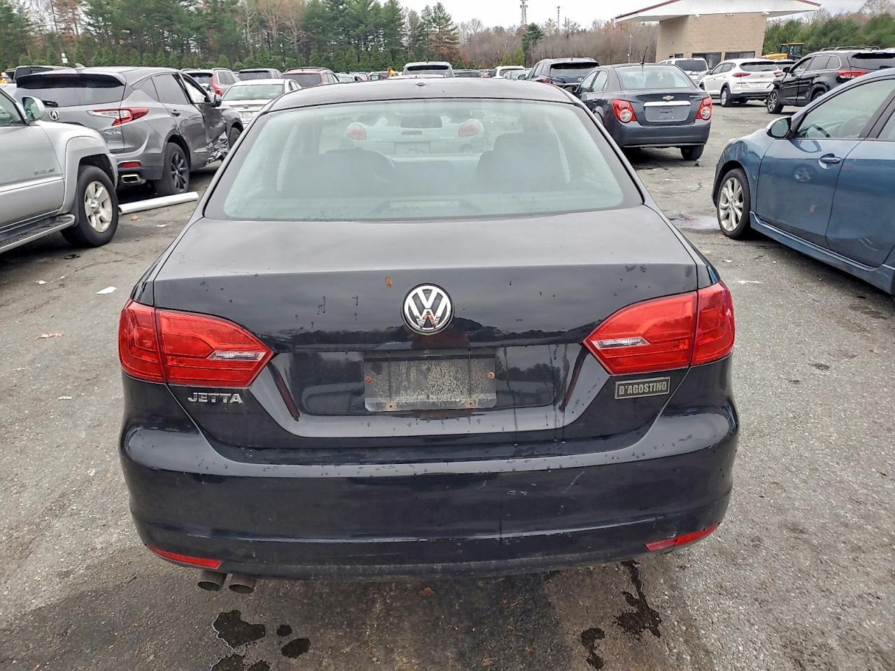 2013 VOLKSWAGEN JETTA