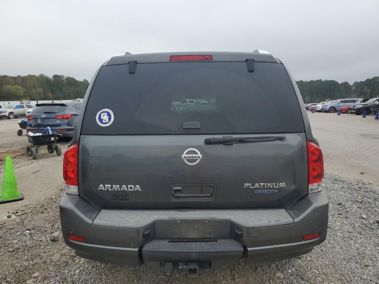 2011 NISSAN Armada