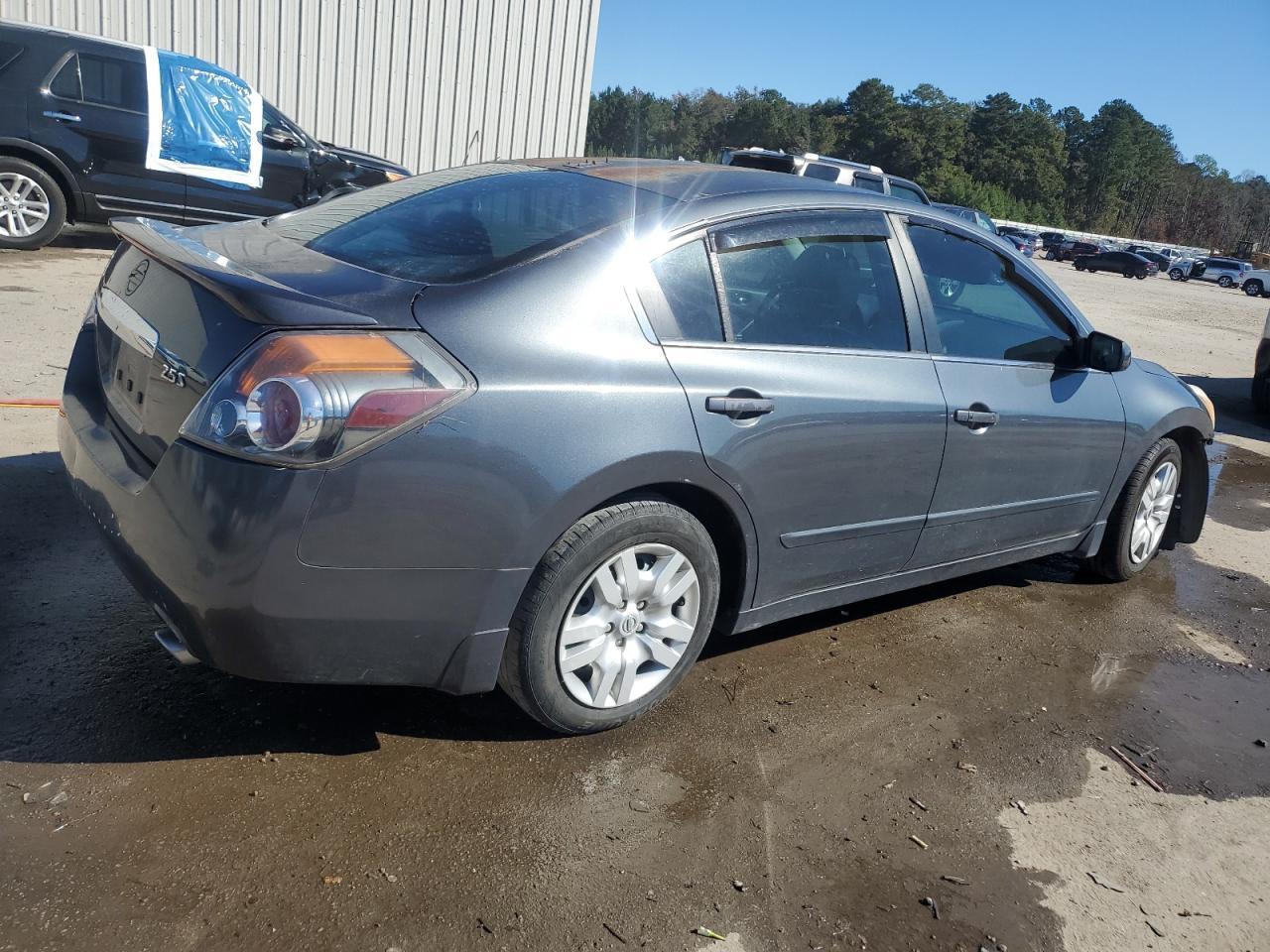 2011 NISSAN ALTIMA