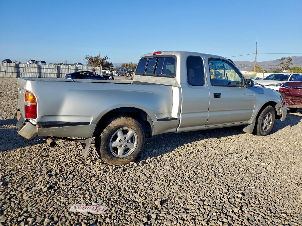 2000 TOYOTA TACOMA