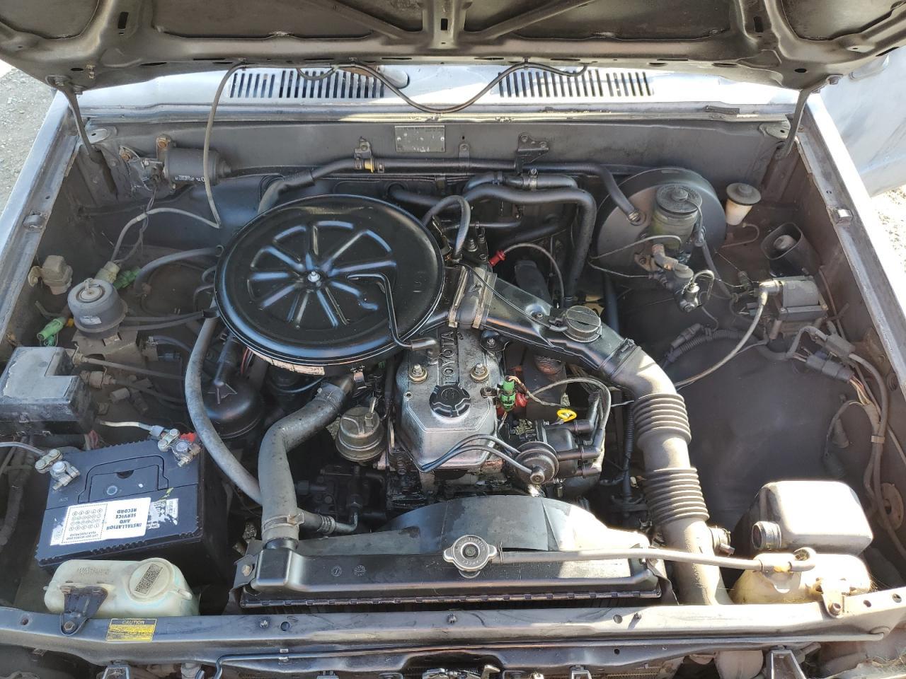1988 TOYOTA Pickup
