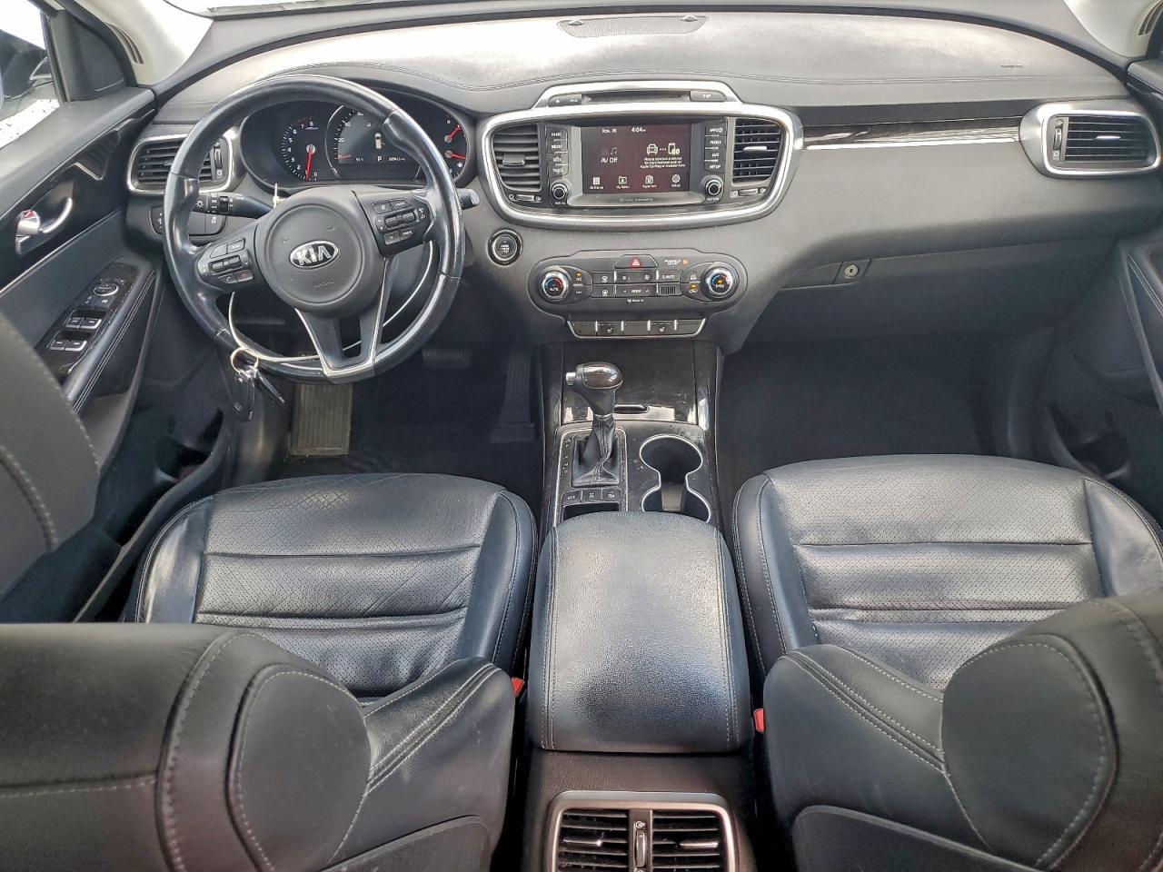 2017 KIA SORENTO