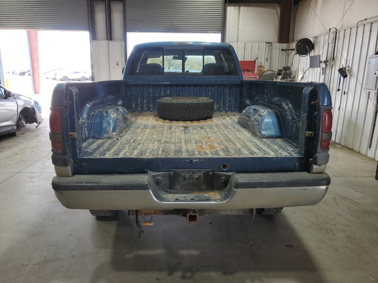 2002 DODGE Ram 2500