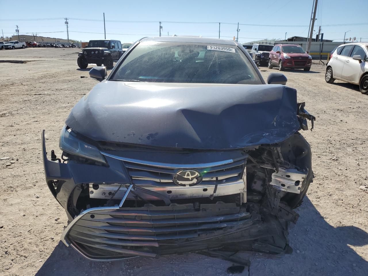 2020 TOYOTA Avalon