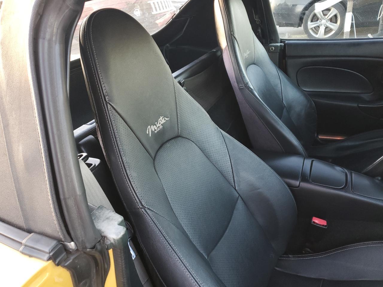 2002 MAZDA MX-5 Miata