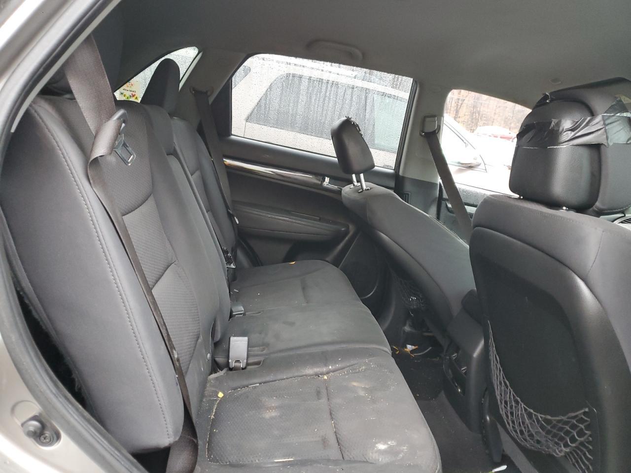 2011 KIA SORENTO