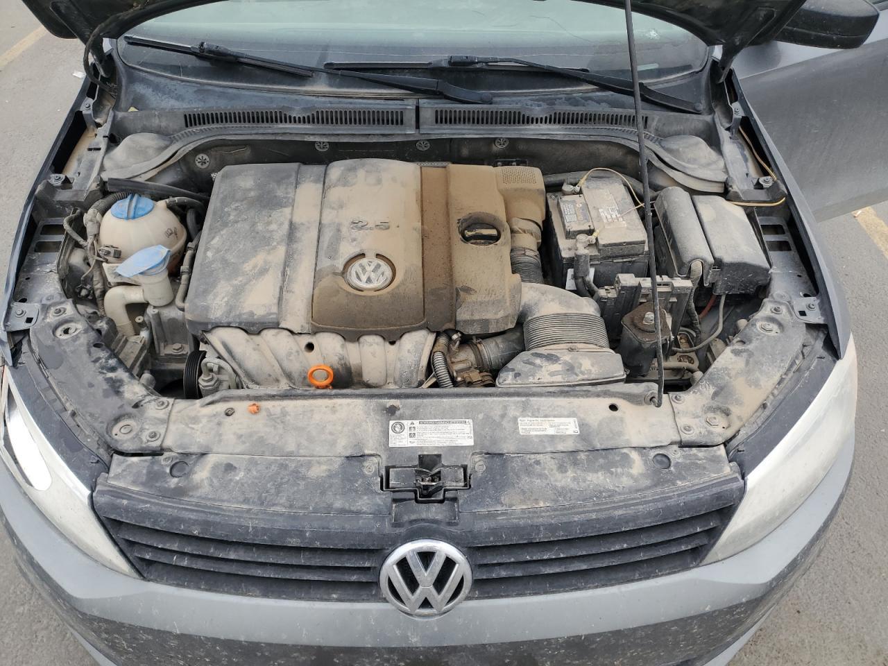 2012 VOLKSWAGEN JETTA
