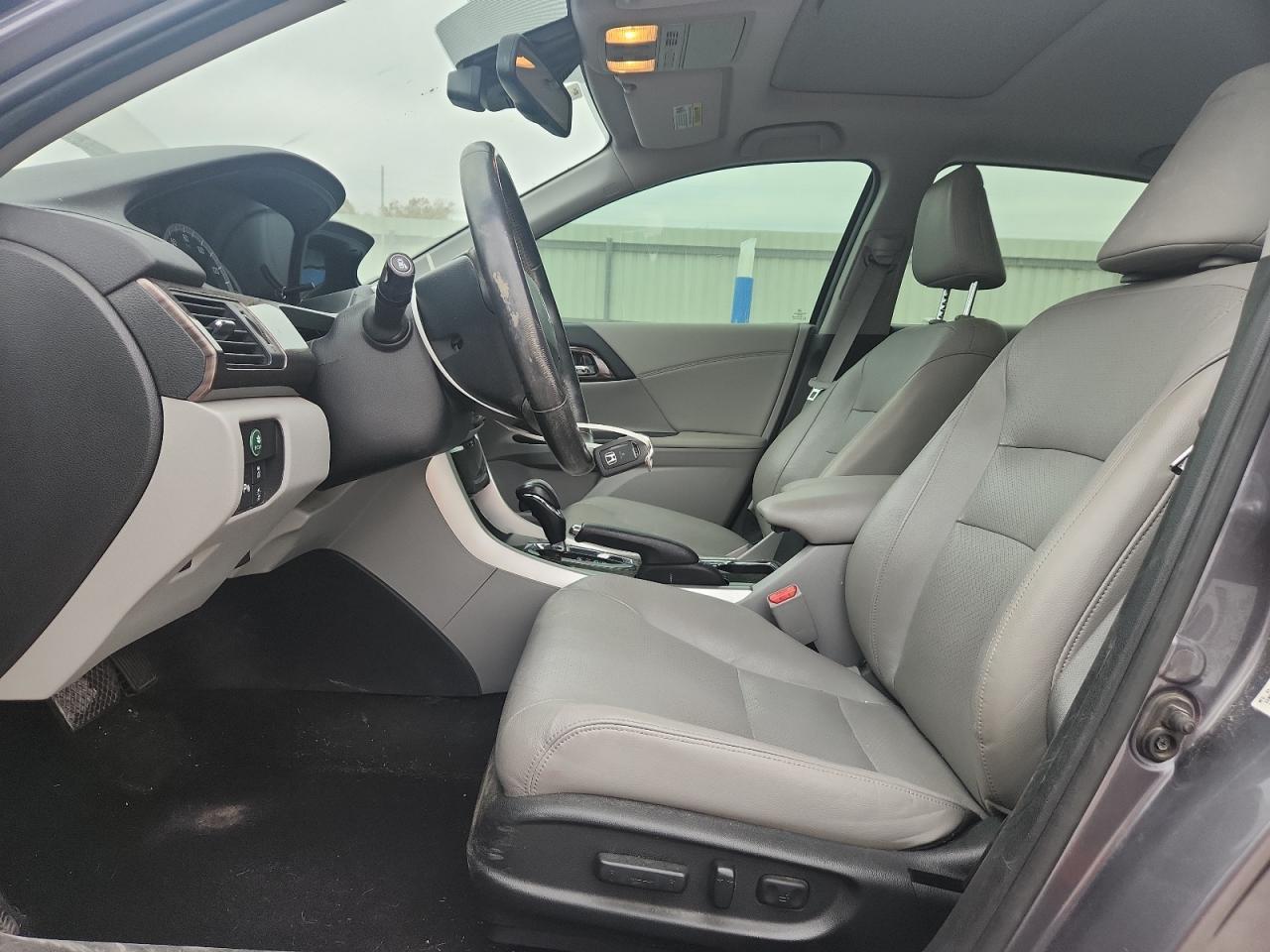 2016 HONDA ACCORD