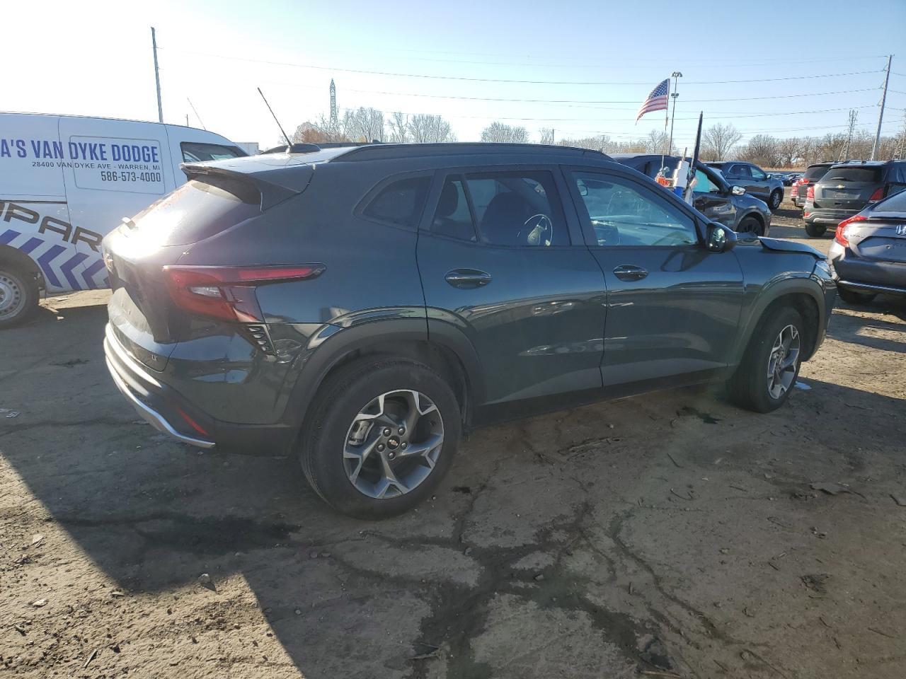 2025 CHEVROLET TRAX