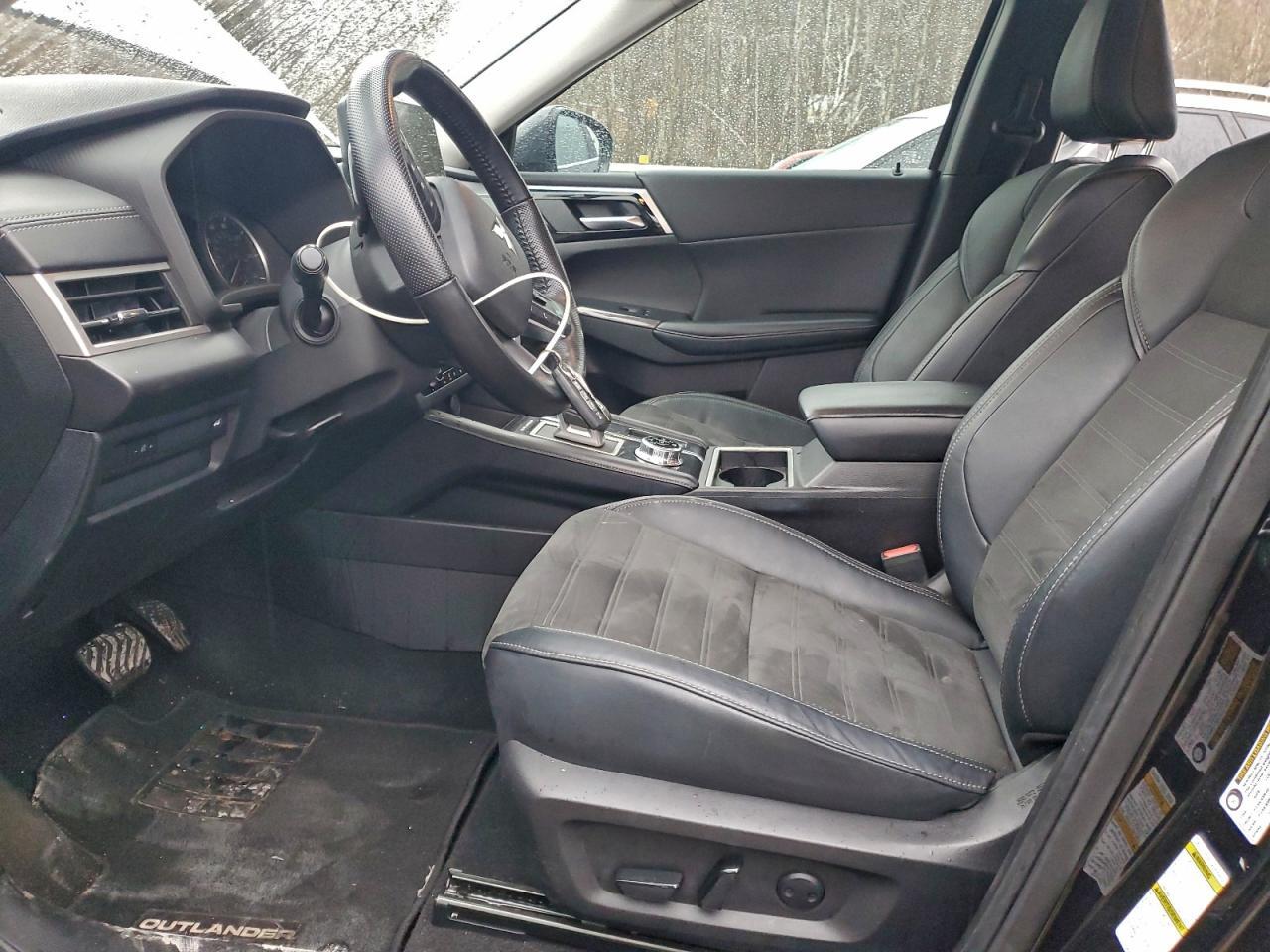 2022 MITSUBISHI outlander