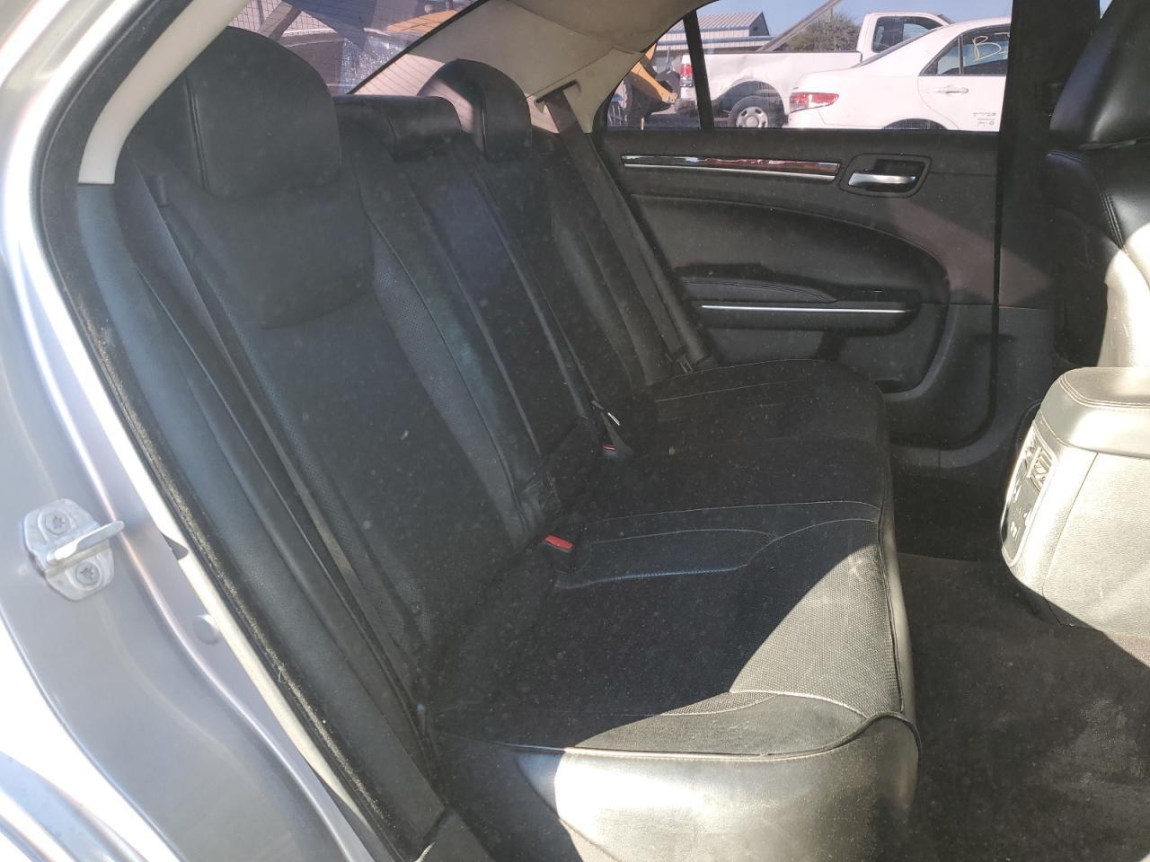2018 CHRYSLER 300
