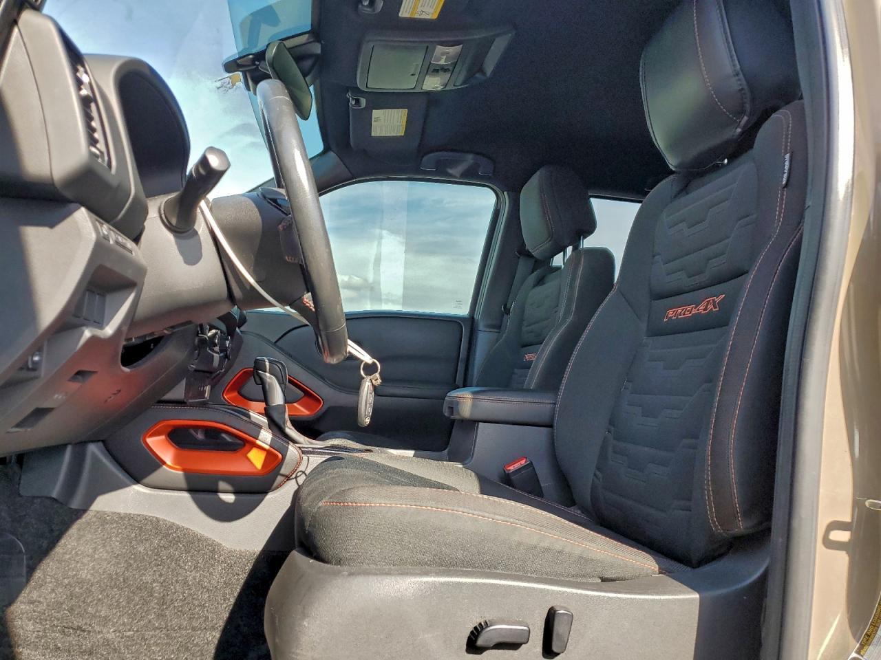 2022 NISSAN Frontier