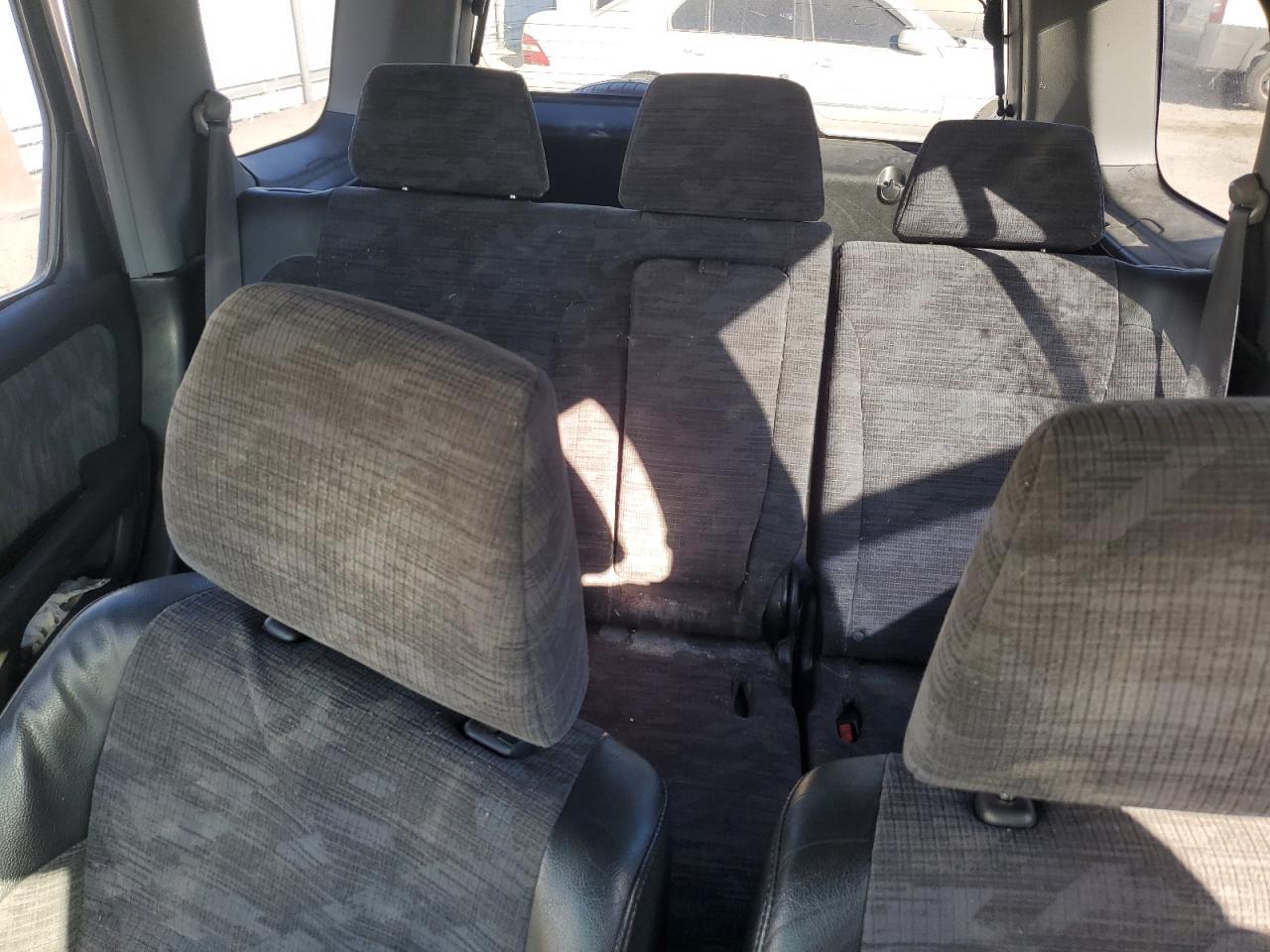 2004 HONDA CR-V