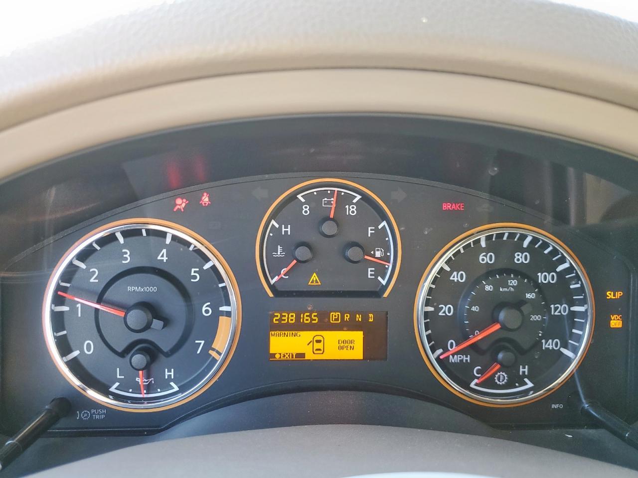 2011 NISSAN Armada