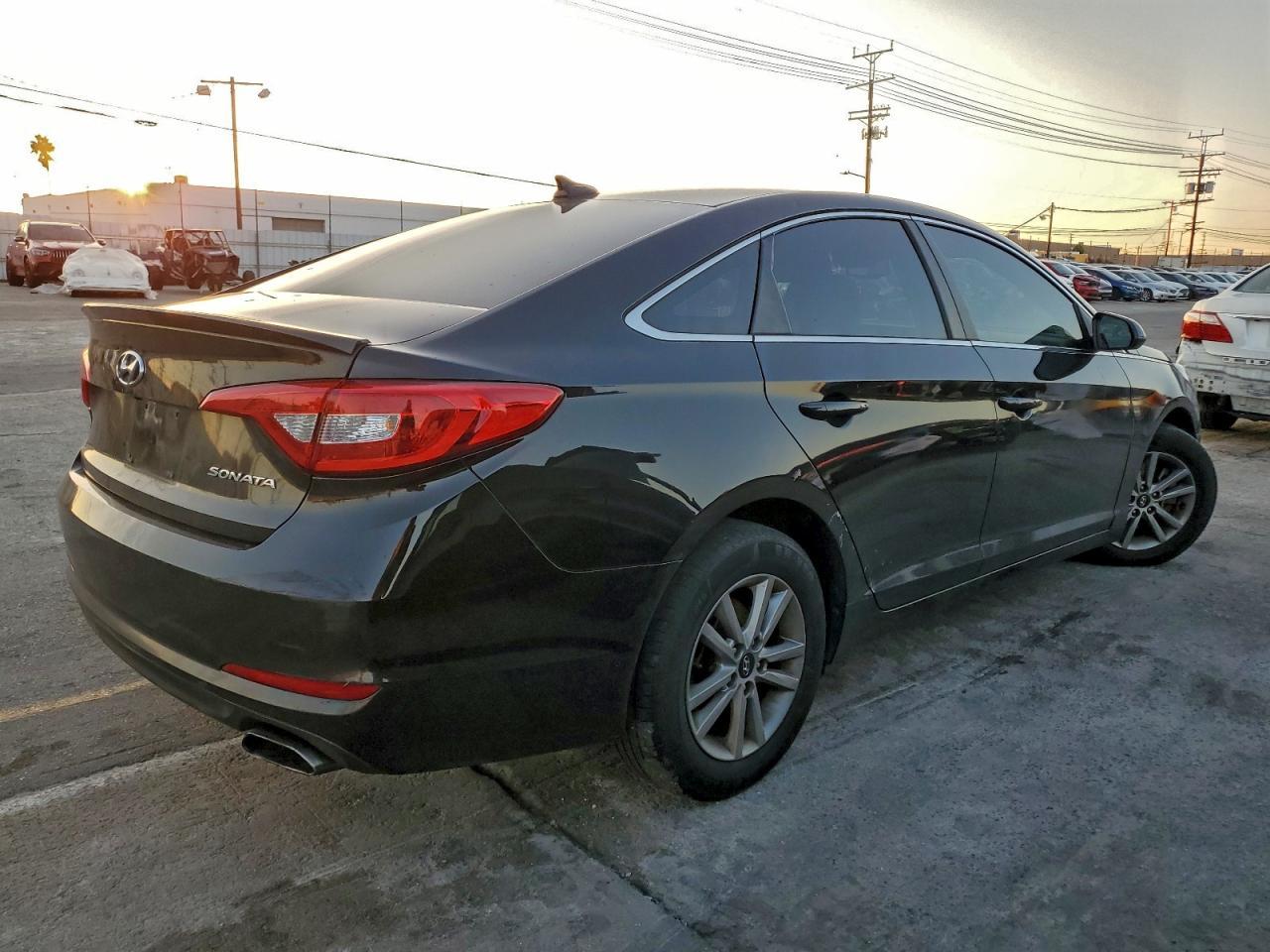 2017 HYUNDAI SONATA