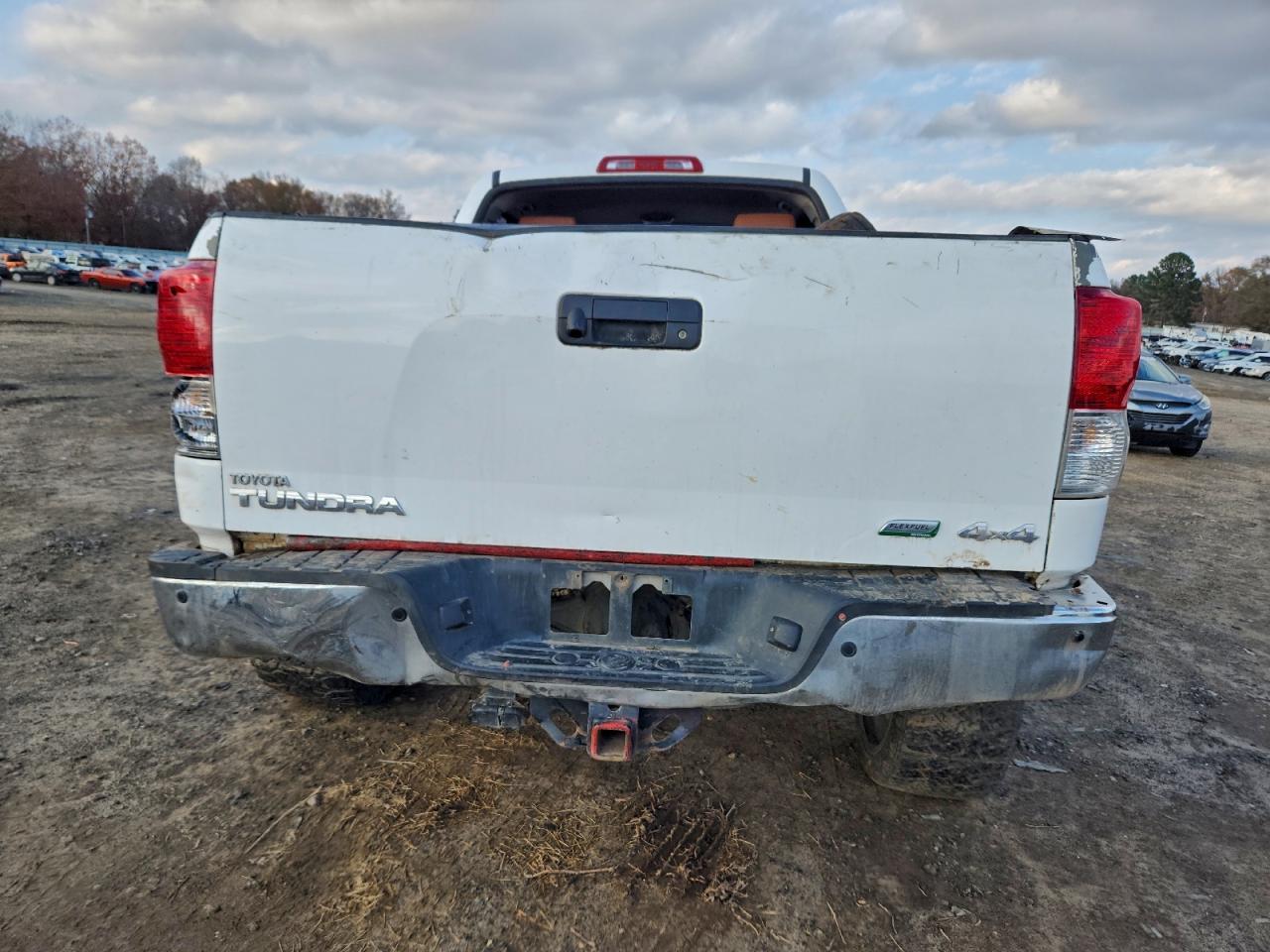 2012 TOYOTA TUNDRA