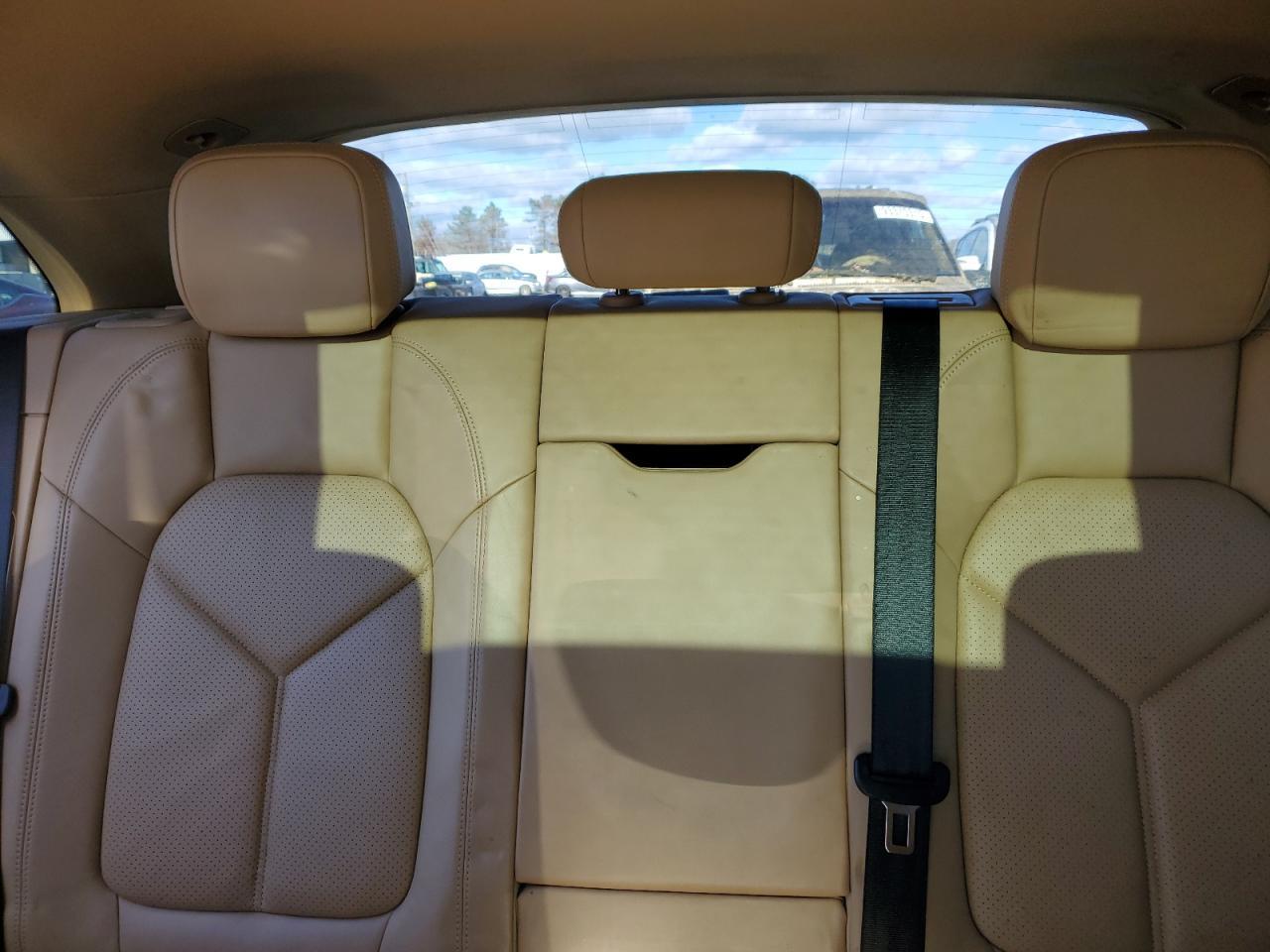 2015 PORSCHE Macan