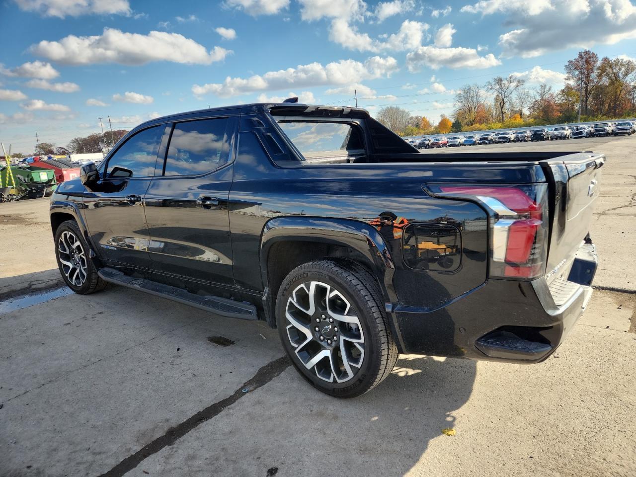 2024 CHEVROLET Silverado