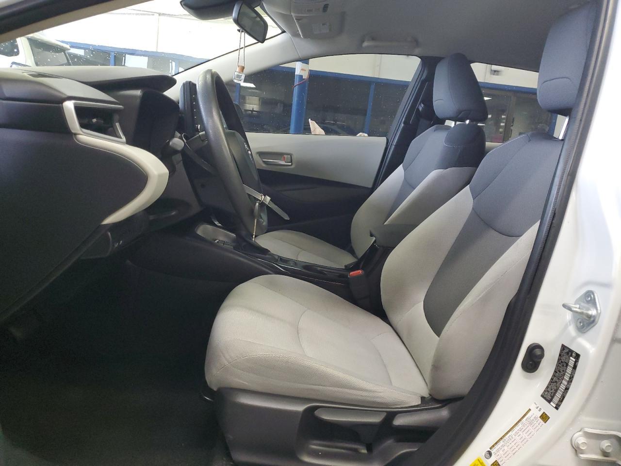 2021 TOYOTA COROLLA