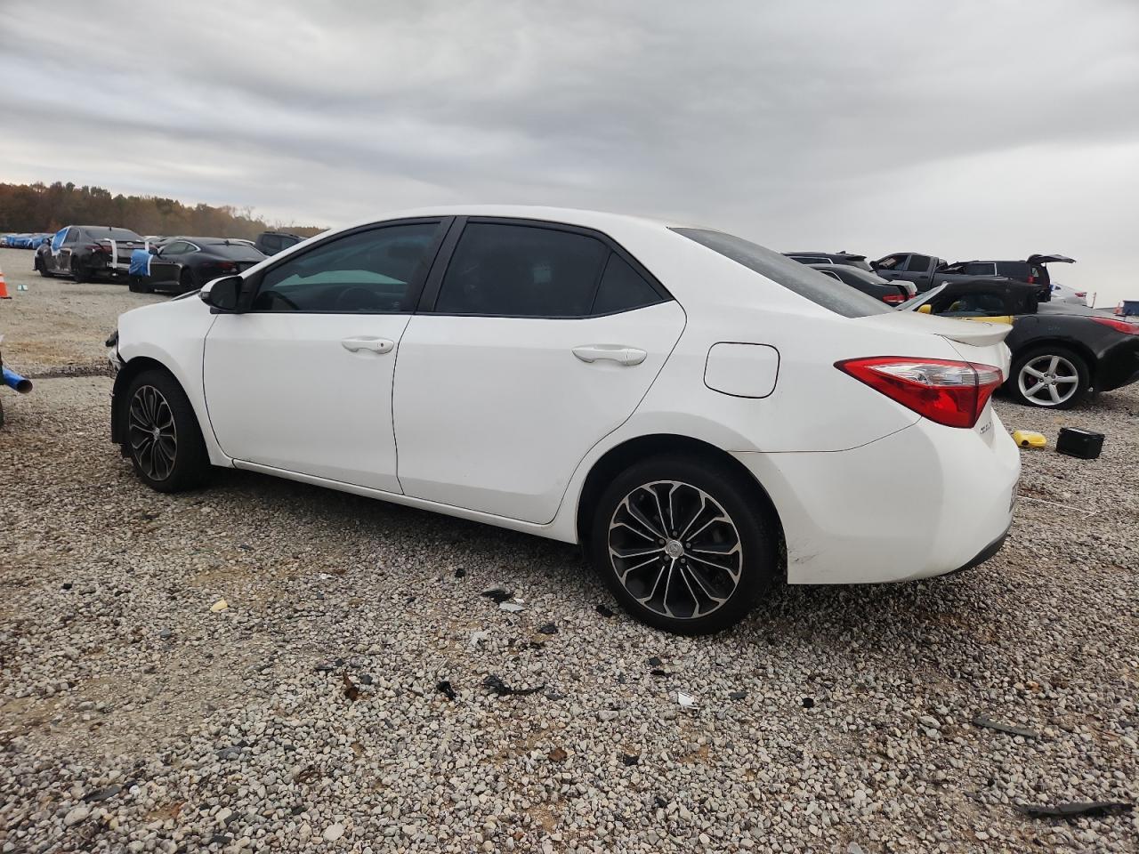 2016 TOYOTA COROLLA
