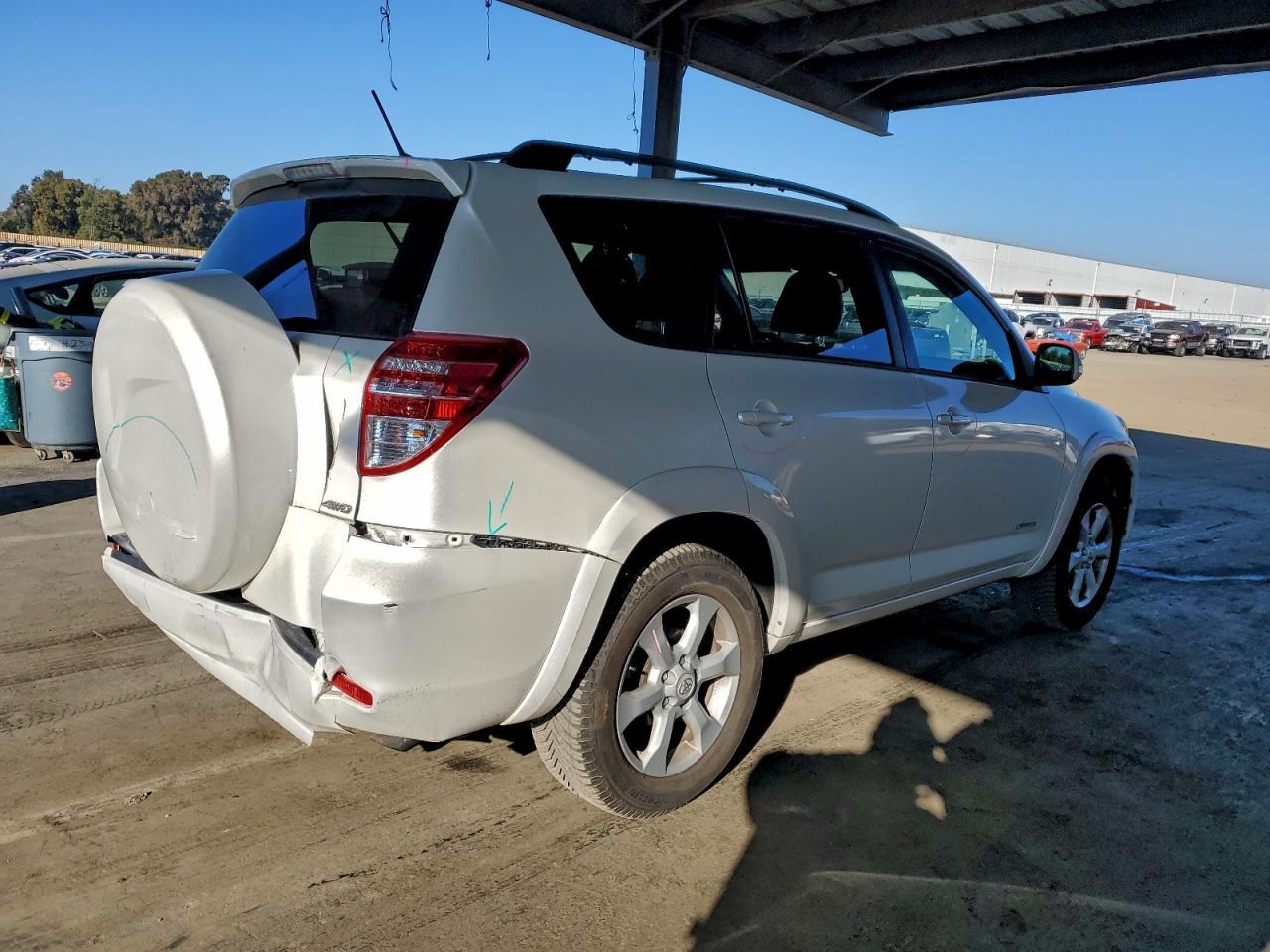 2012 TOYOTA RAV4