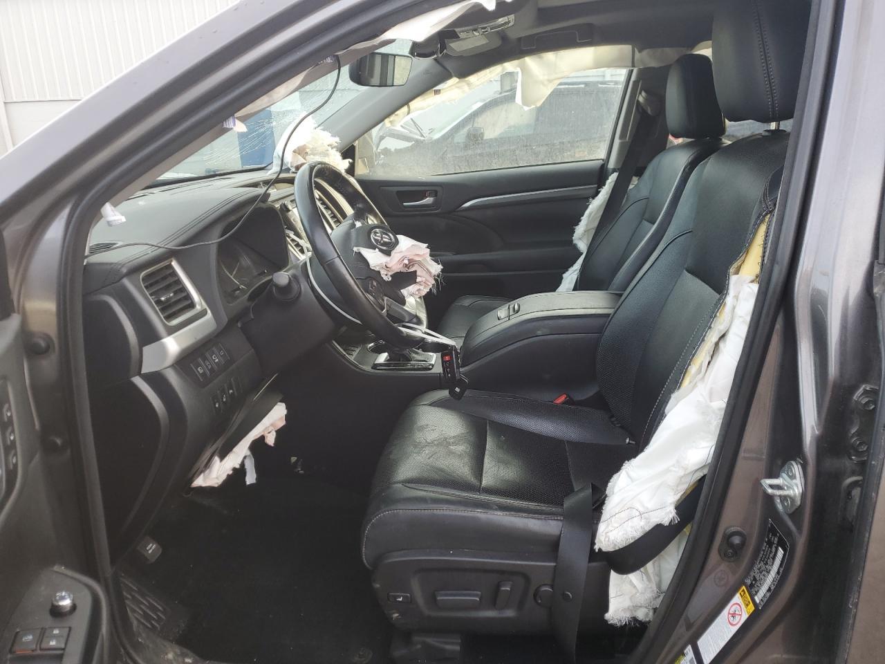 2018 TOYOTA HIGHLANDER
