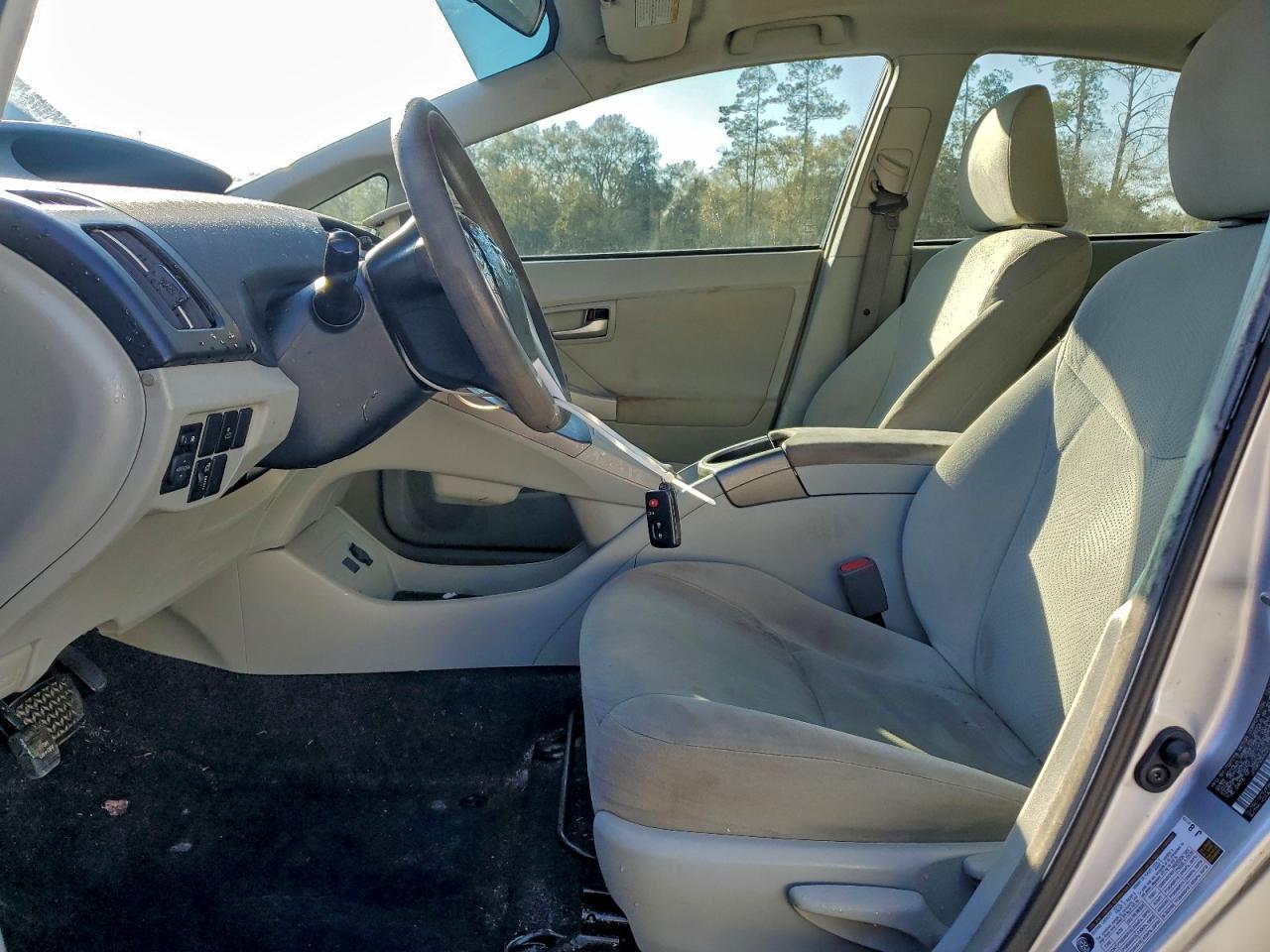 2014 TOYOTA PRIUS