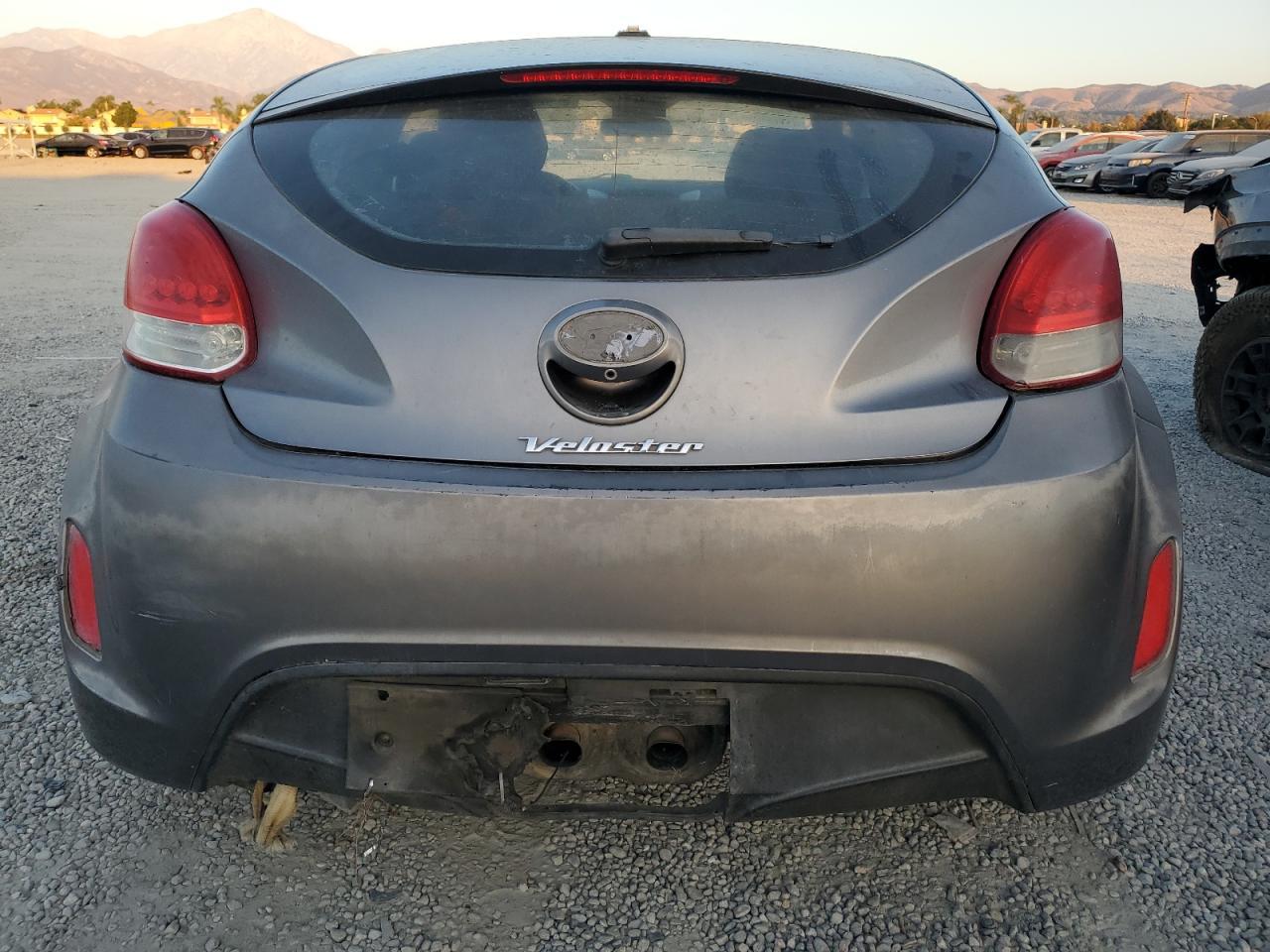 2016 HYUNDAI VELOSTER