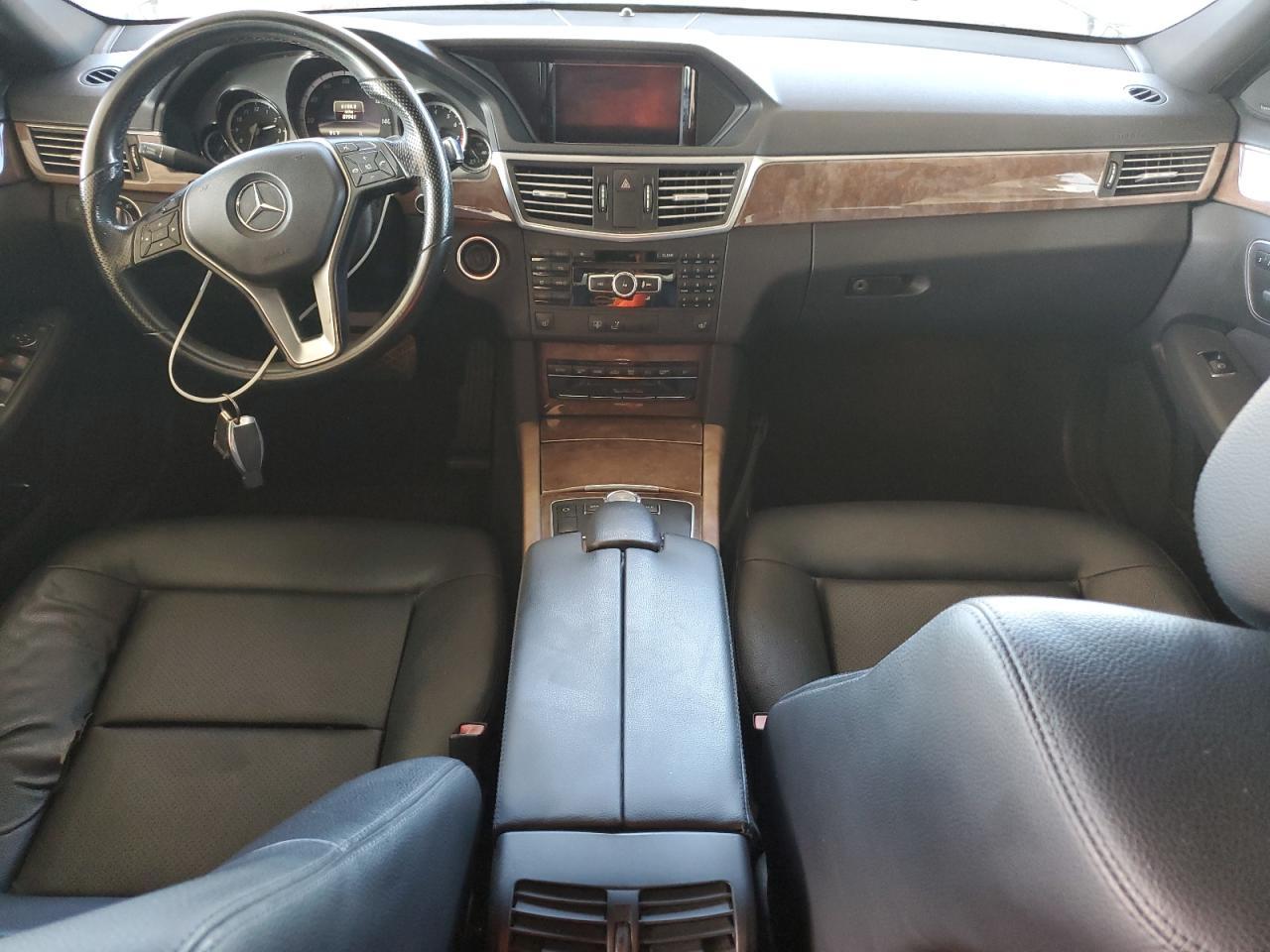 2013 MERCEDES-BENZ E-Class