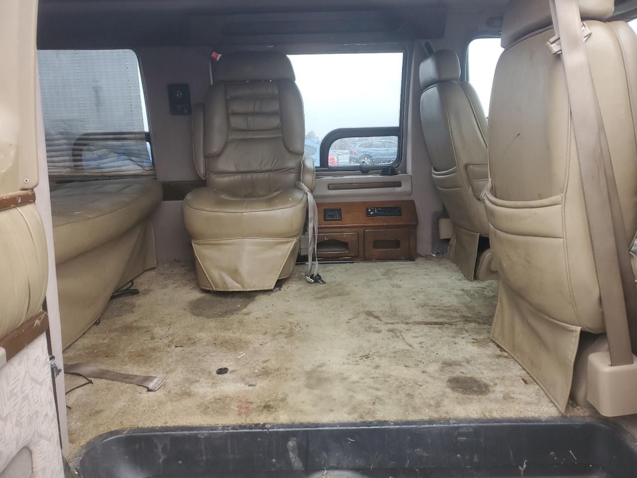 1999 DODGE RAM VAN