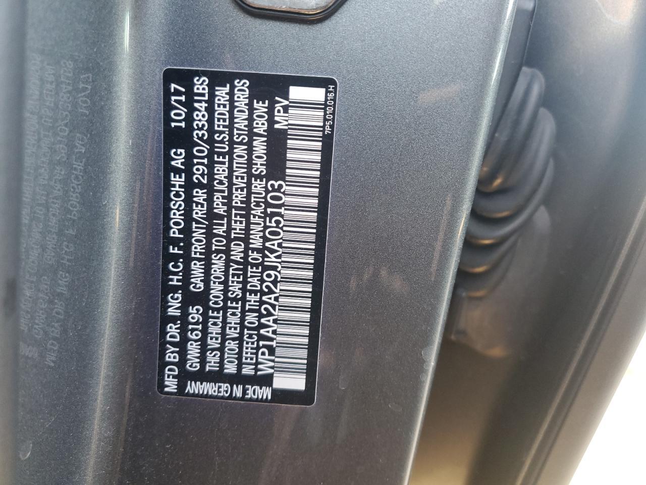 2018 PORSCHE CAYENNE