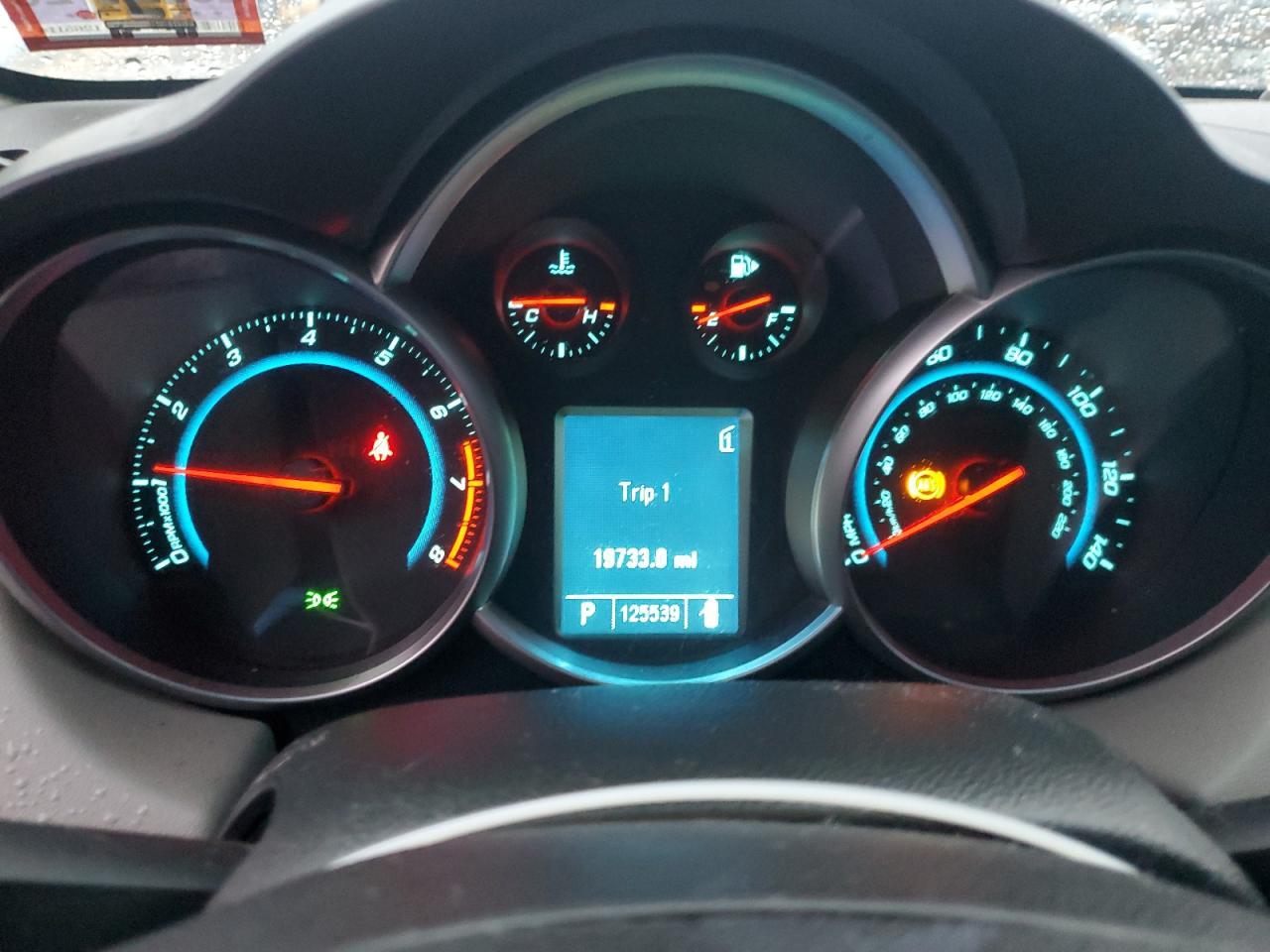 2011 CHEVROLET CRUZE