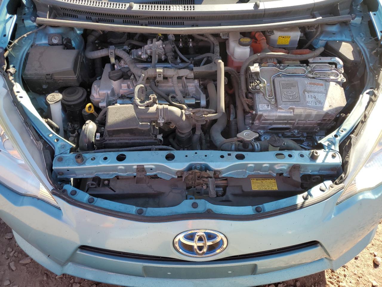 2014 TOYOTA Prius c