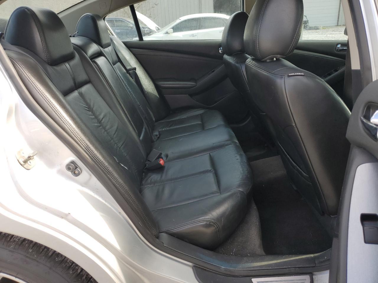 2012 NISSAN ALTIMA