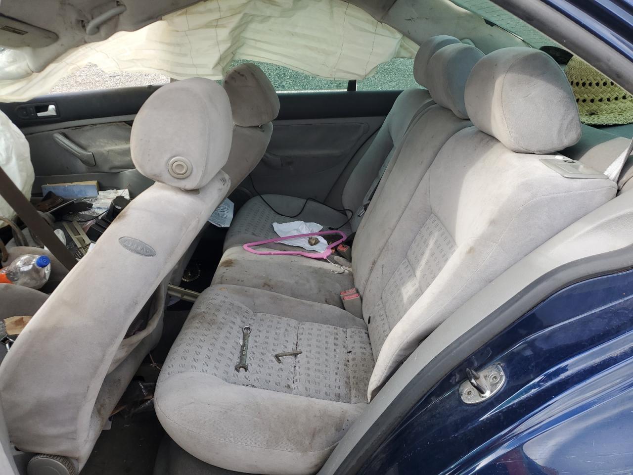 2003 VOLKSWAGEN JETTA