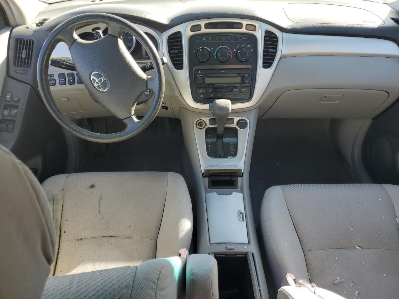 2004 TOYOTA HIGHLANDER