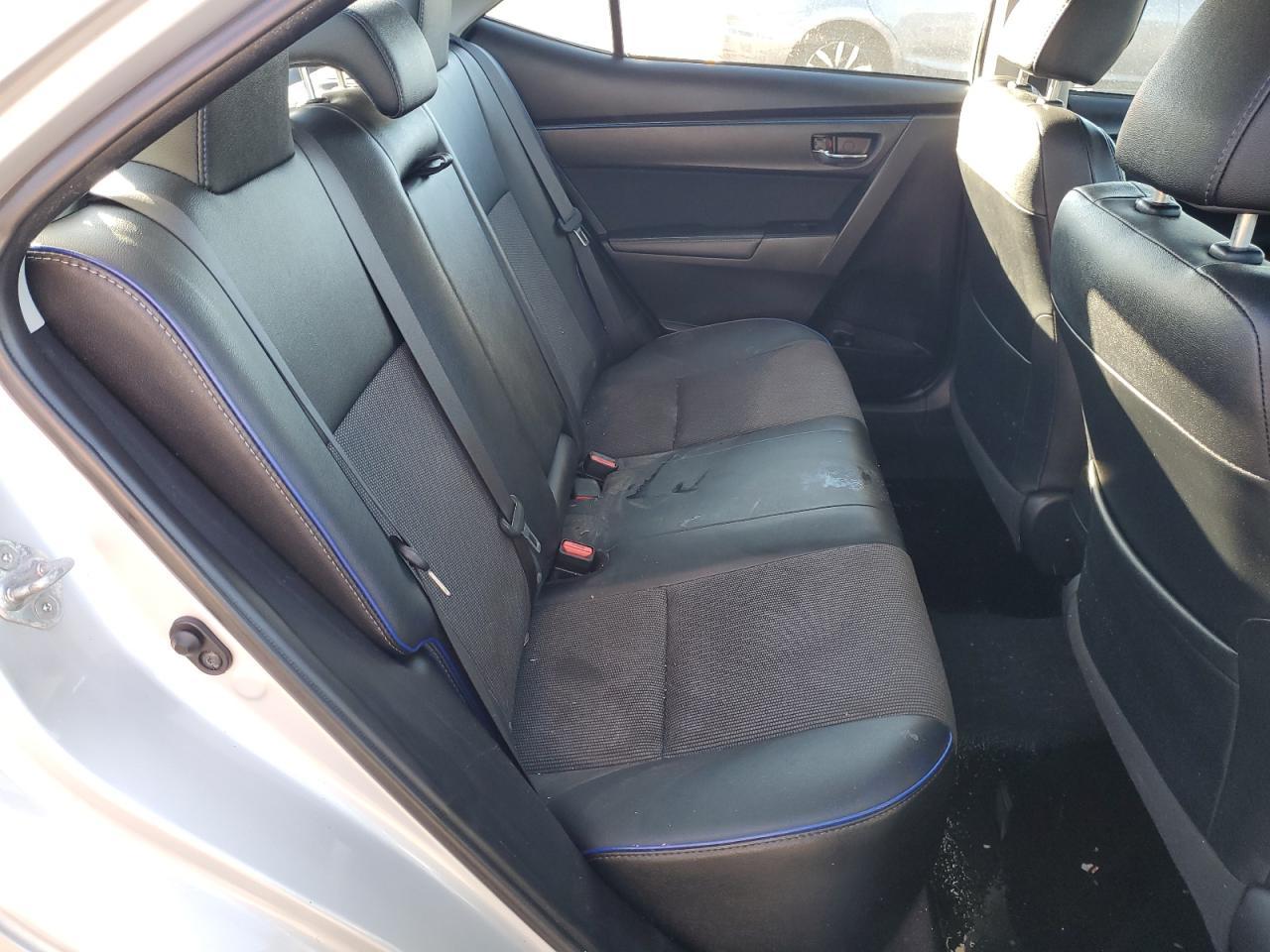 2017 TOYOTA COROLLA