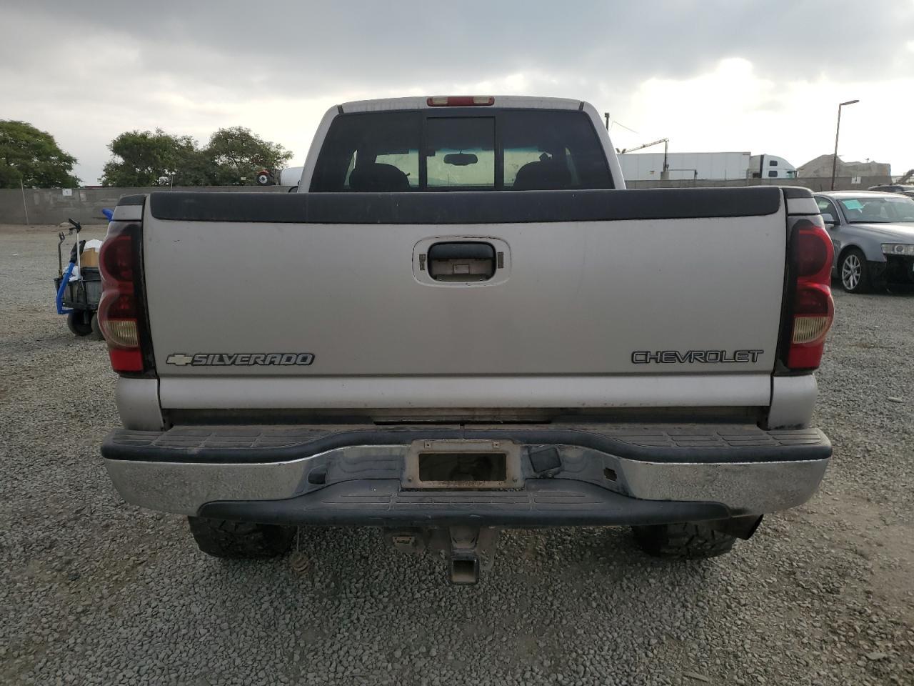 2004 CHEVROLET Silverado 2500