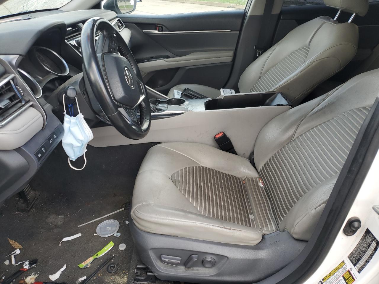 2018 TOYOTA CAMRY