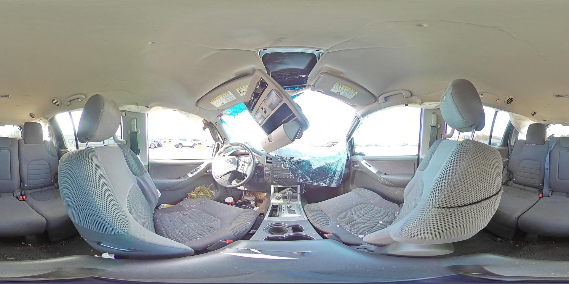 2012 NISSAN PATHFINDER