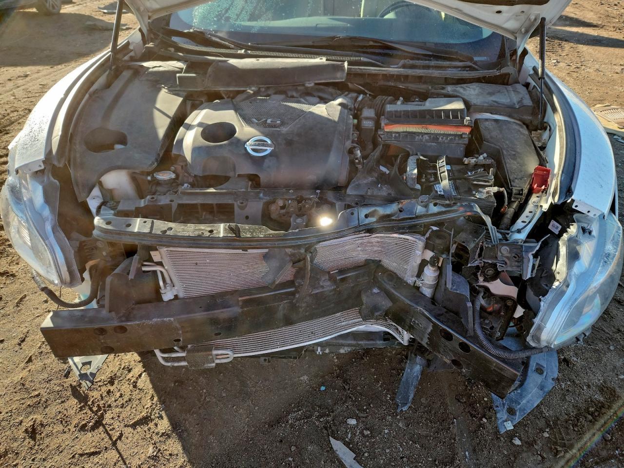 2010 NISSAN Maxima