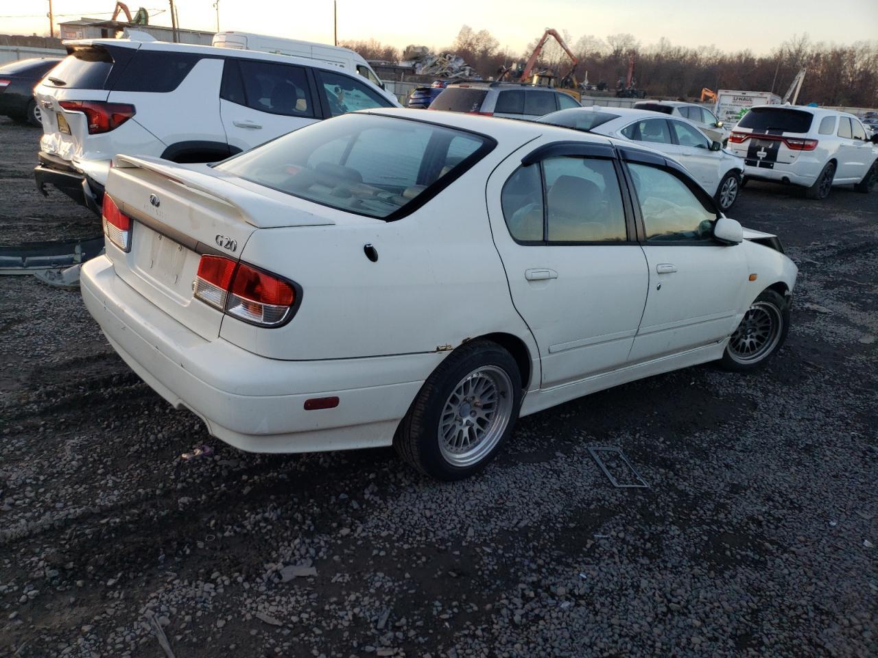 2000 INFINITI G20