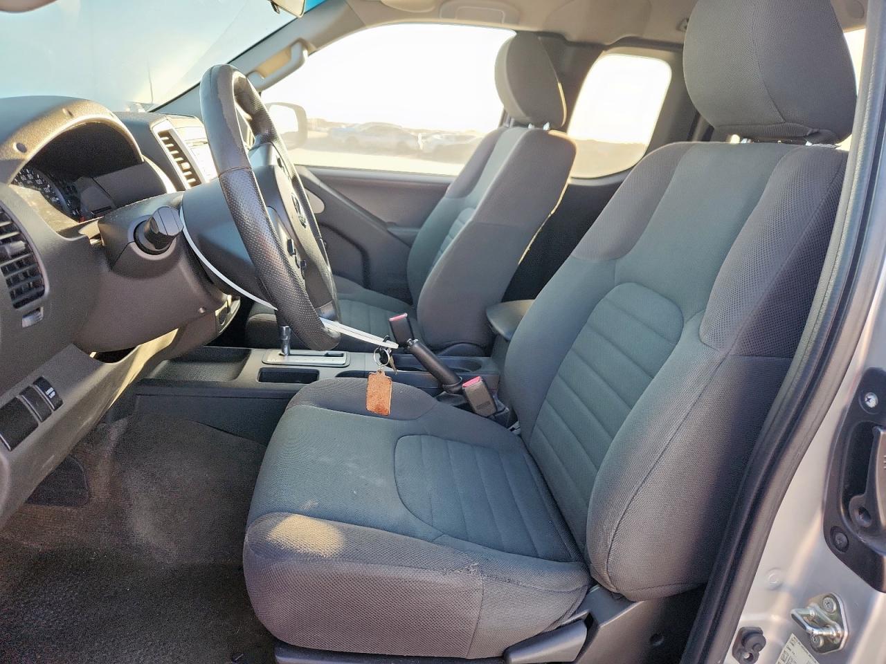 2017 NISSAN Frontier