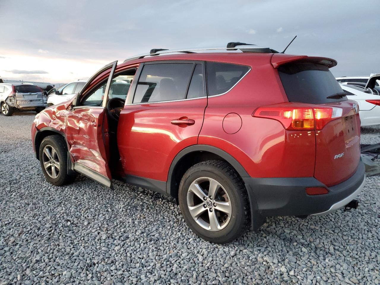 2015 TOYOTA RAV4
