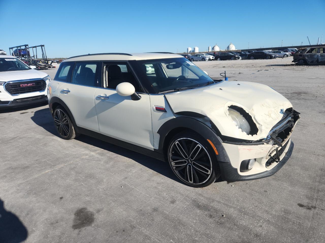 2016 MINI Cooper Clubman