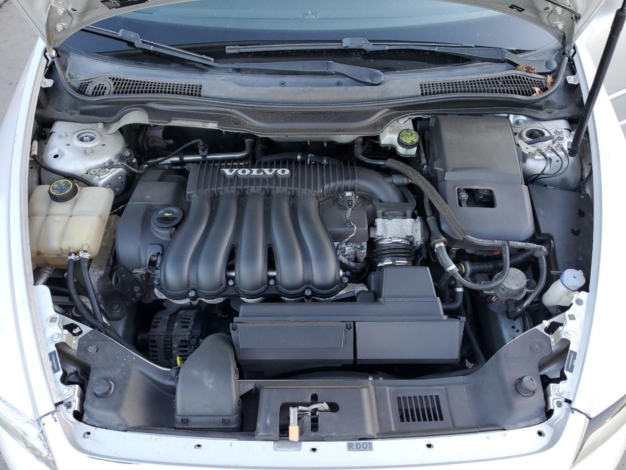 2009 VOLVO S40