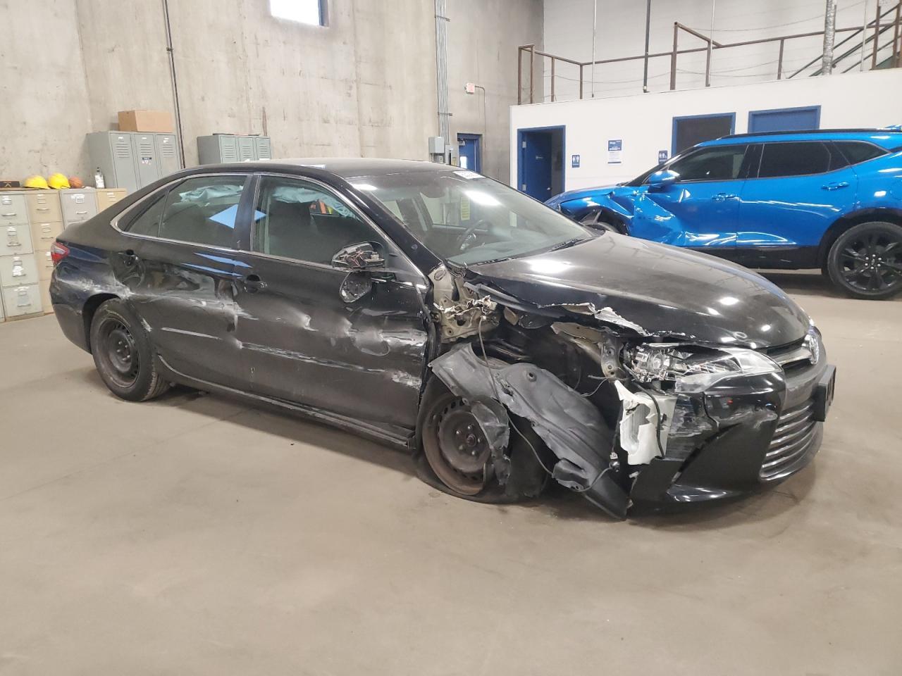 2016 TOYOTA CAMRY