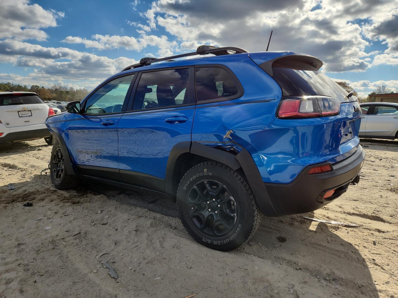 2022 JEEP CHEROKEE