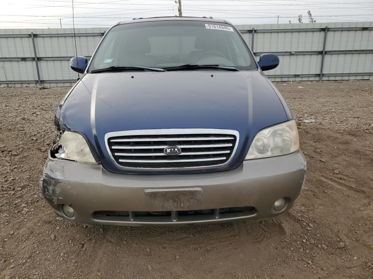 2003 KIA SEDONA